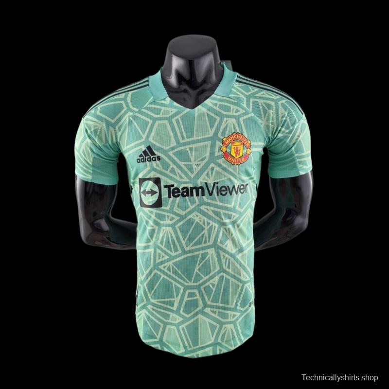 Player Version 22/23 Manchester United Green Goalkeeper