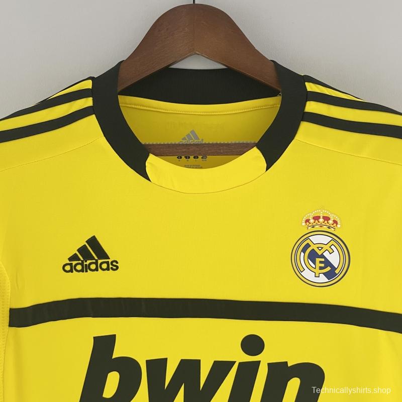 Retro Real Madrid 11/12 Goalkeeper Yellow Jersey