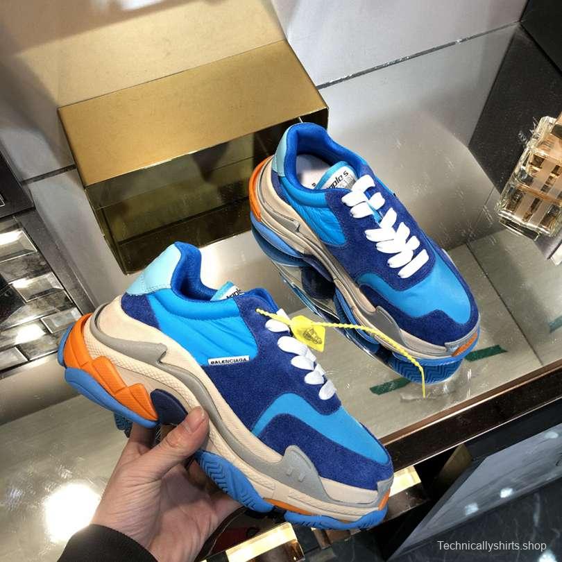 Men/Women Balenciaga Triple S Blue Sneaker Item 6380340