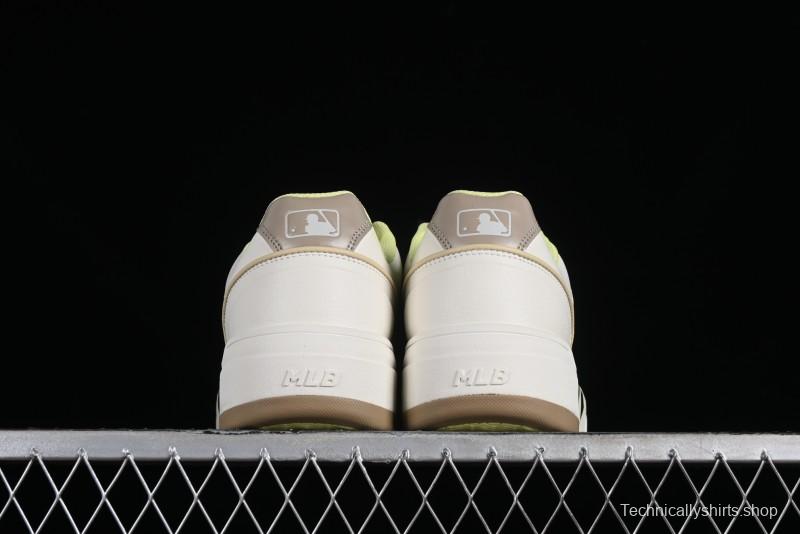 MLB Chunky Liner Basic New York Yankees Thick Sole Platform Sneakers with 6cm Height Increase - 3ASXCA12N50BGS