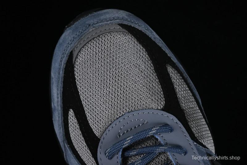 New Balance 990 Series Premium USA-Made Retro Running Shoes with Carbon Midsole - U990BB4