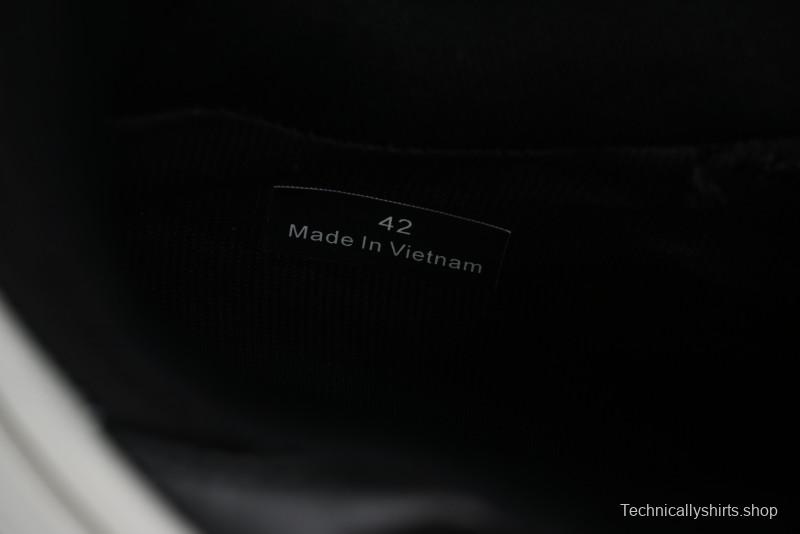 Moncler Trailgrip GTX Hiking Shoes with Cordura Nylon & Gore-Tex Waterproof Technology - M00100M2058