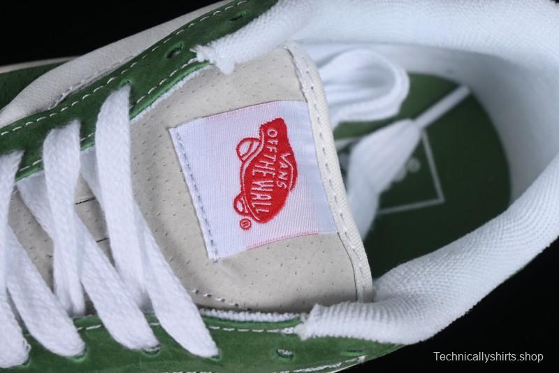 Vans Classics Knu Skool Retro Sneakers with Enlarged Toe and Thickened Trim - VN0009QCKGR