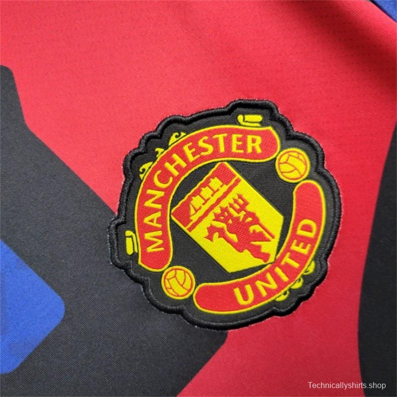 24/25 Manchester United Training Jersey