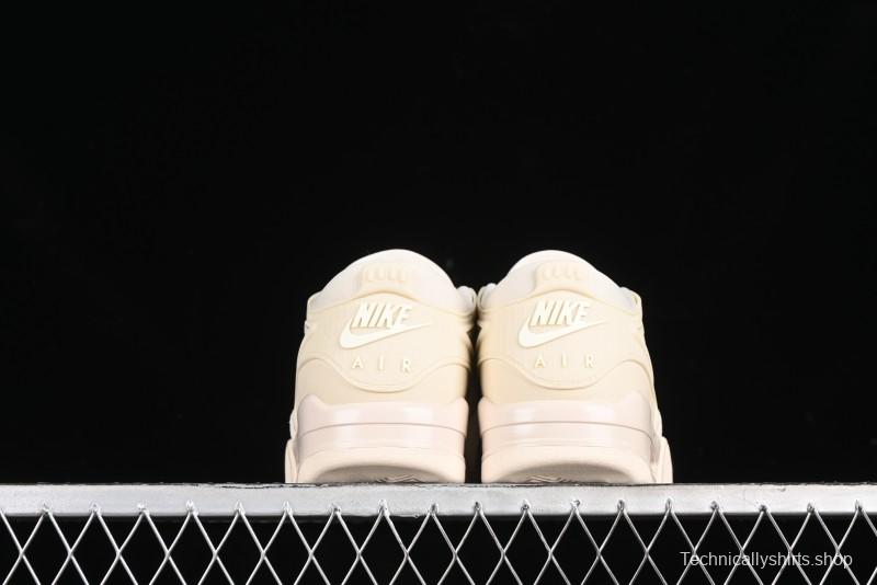 Nike Air Jordan 4 Remastered Retro Sneakers in White Grey - FQ7940-200