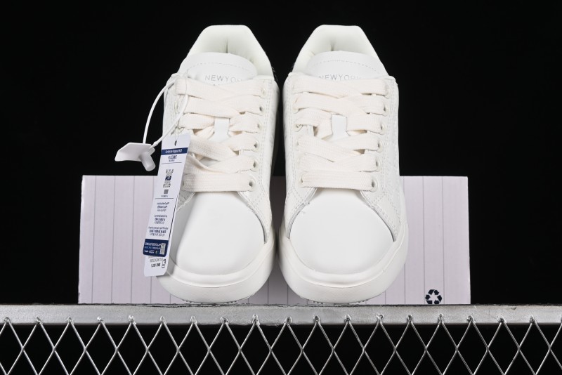 New York Yankees MLB Bigball Chunky Embo Monogram Platform Sandals - 3ASXEMN4N50BKS