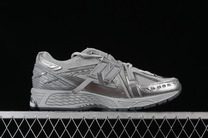 New Balance 1906 Series Retro Dad Style Casual Running Shoes with T-Beam Outsole - M1906AG