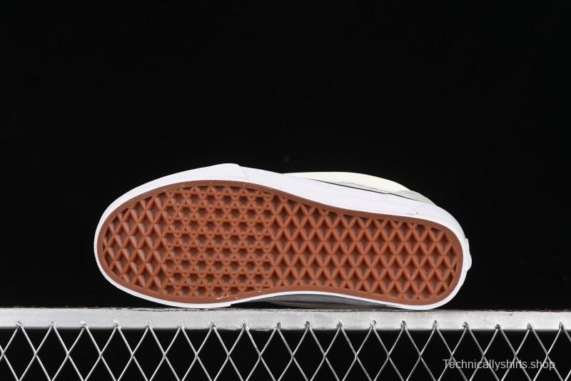 Vans Knu Skool Low-Top Retro Casual Vulcanized Slip-On Shoes in Grey Blue - VN000D6CCCZ