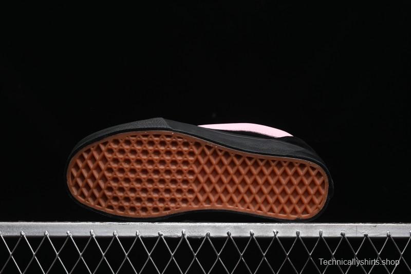 Vans Knu Skool Low Top Retro Sneakers in Black Pink with Big Logo - VN0009QC6BT1