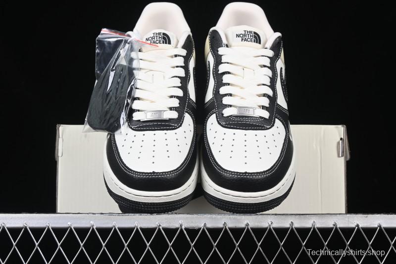 Nike Air Force 1 '07 Low The North Face Collaboration - Black Leather Low-Top Casual Sneakers - CH6336-513