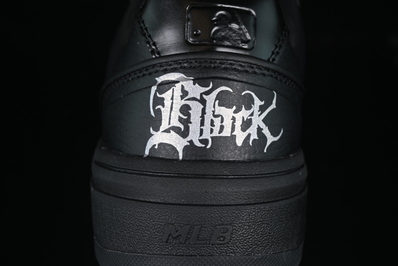 New York Yankees MLB Chunky Liner Custom Platform Casual Sneakers - 3ASXCA12N50WHS