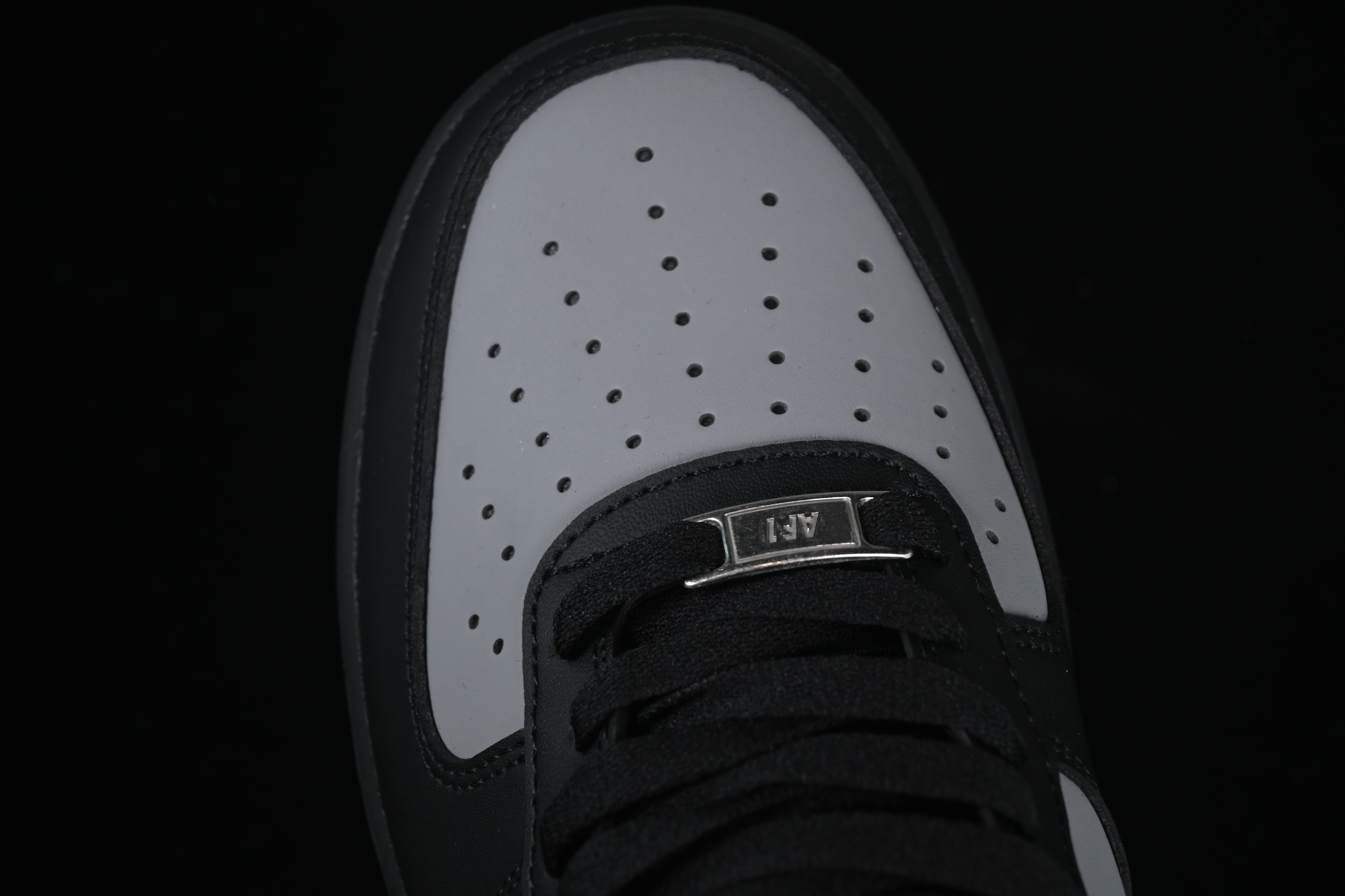 Nike Air Force 1'07 Low Custom Casual Sneakers with Full-Length Air Cushion - CW2288-111