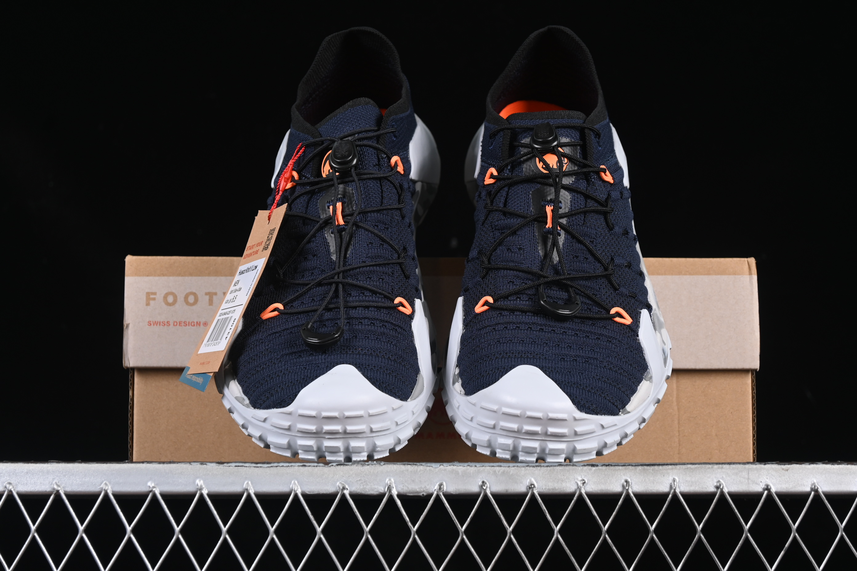 Mammut Hueco Knit II Low Hiking Shoes with Cushioning Anti-Slip and Wear-Resistant Design - 43106