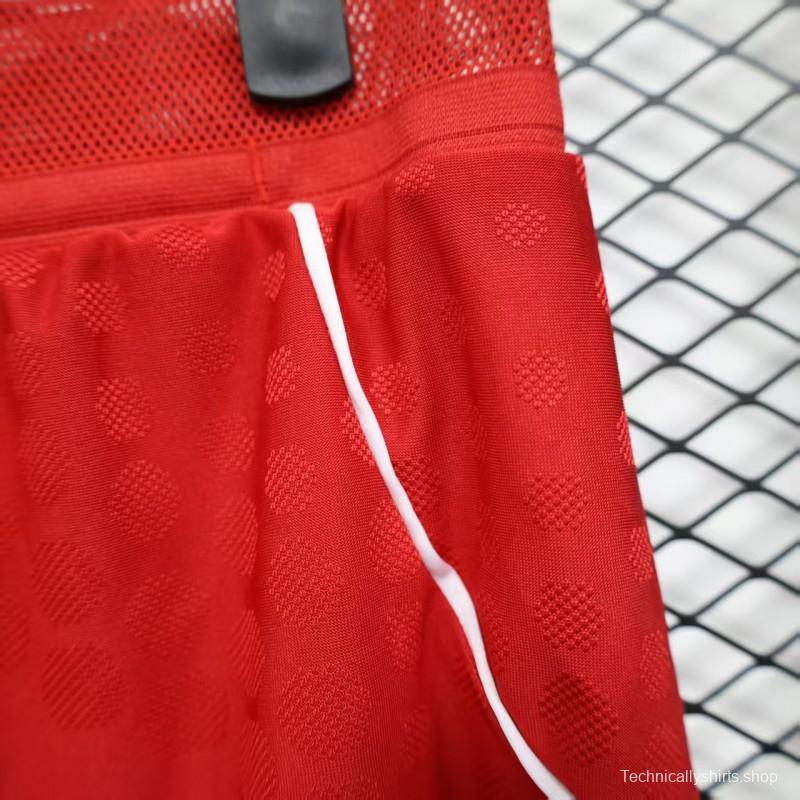 Player Version 25/26 Liverpool Home Shorts