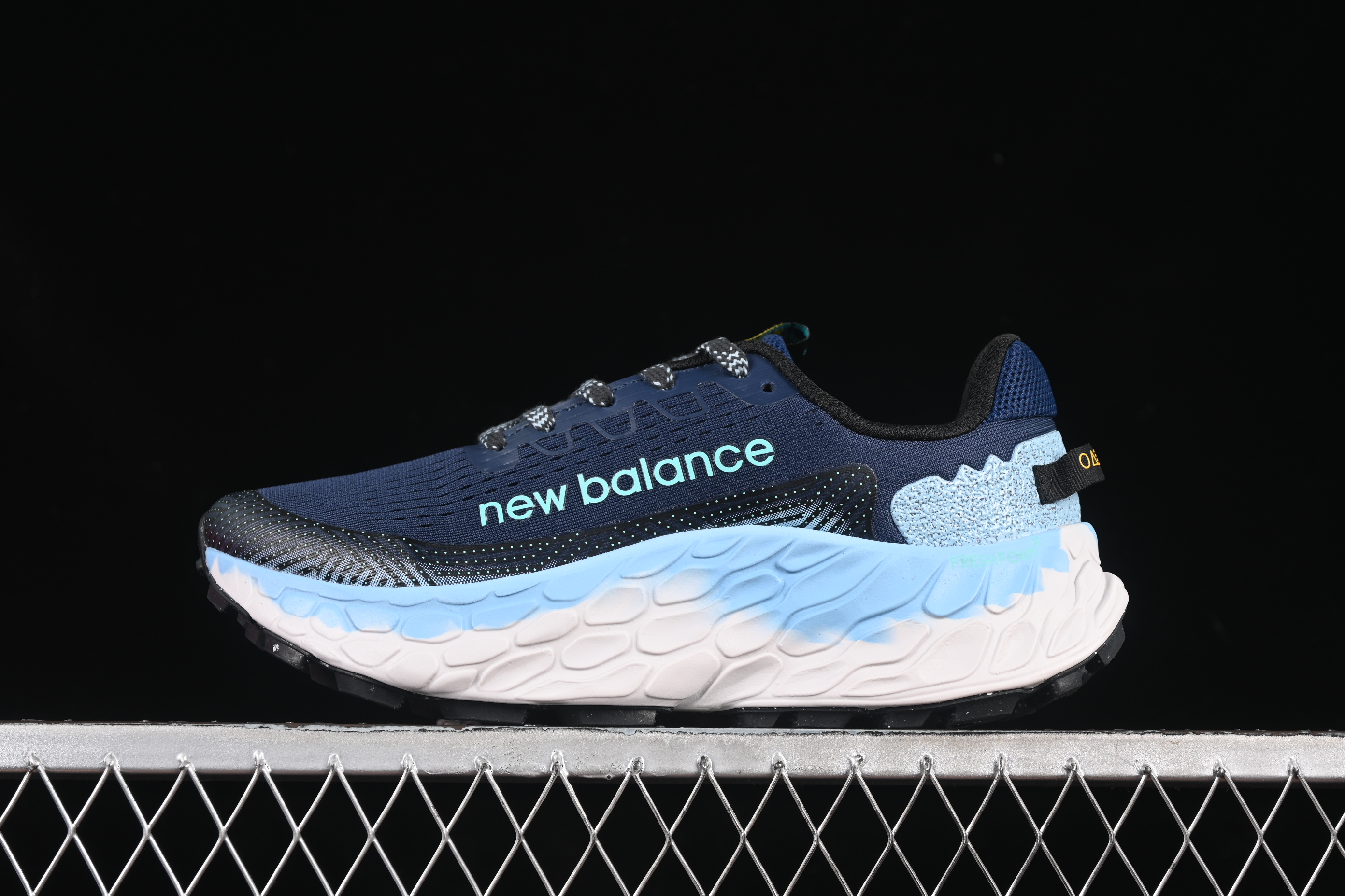 New Balance Fresh Foam X More V3 TDS Low-Top Running Shoes with Durable Anti-Slip Design - MTMORAB3