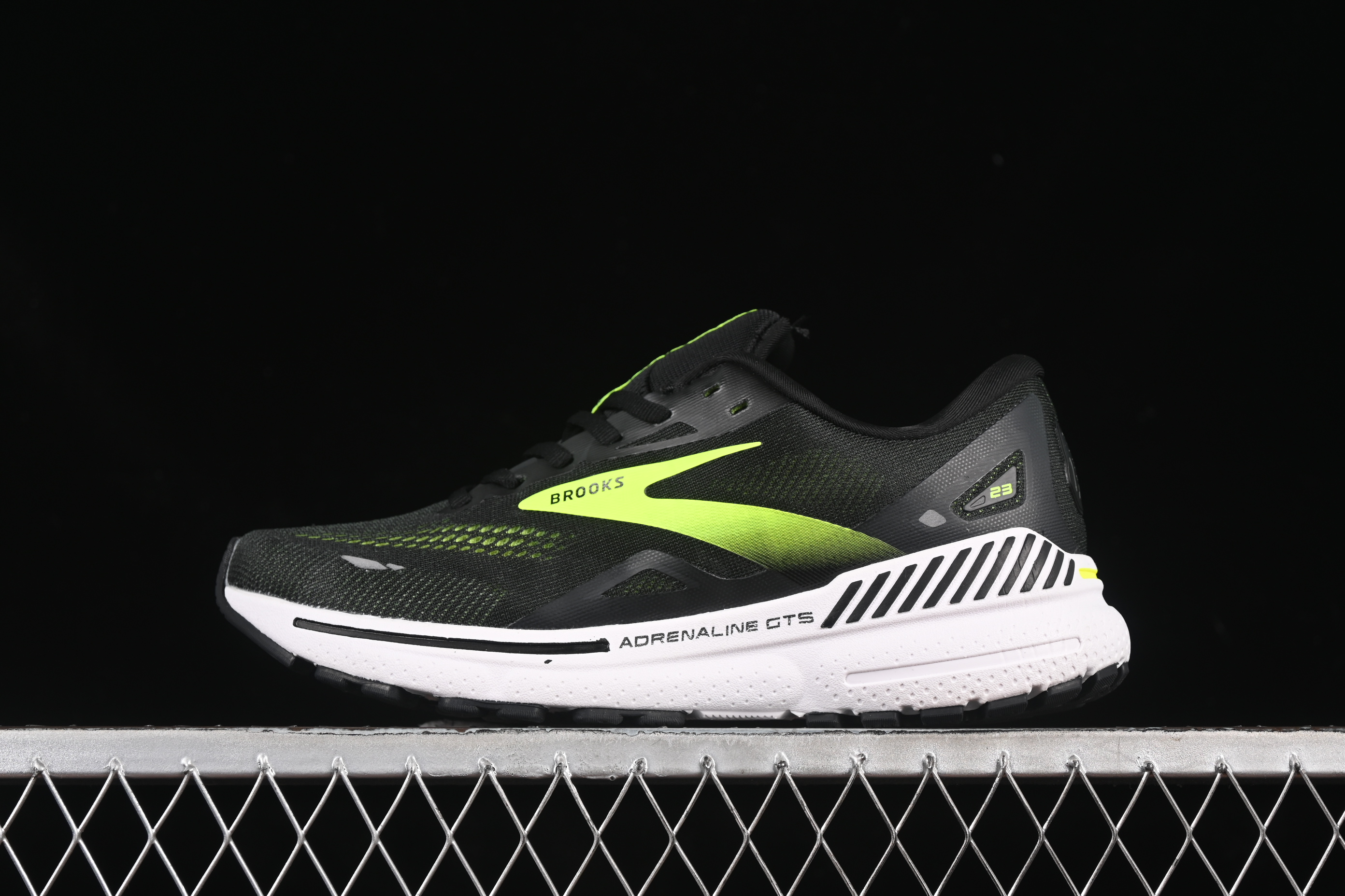 Brooks Adrenaline GTS 23 Running Shoes with Enhanced Support and Breathable Mesh - 1103911D079