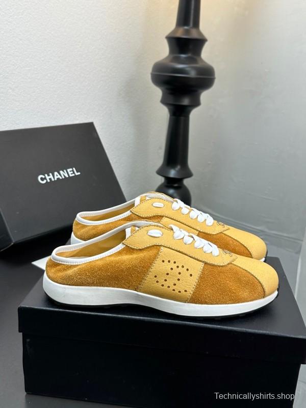 2025 Women Chanel Yellow Suede Casual Sneakers Handmade CC Logo LY00360(F)