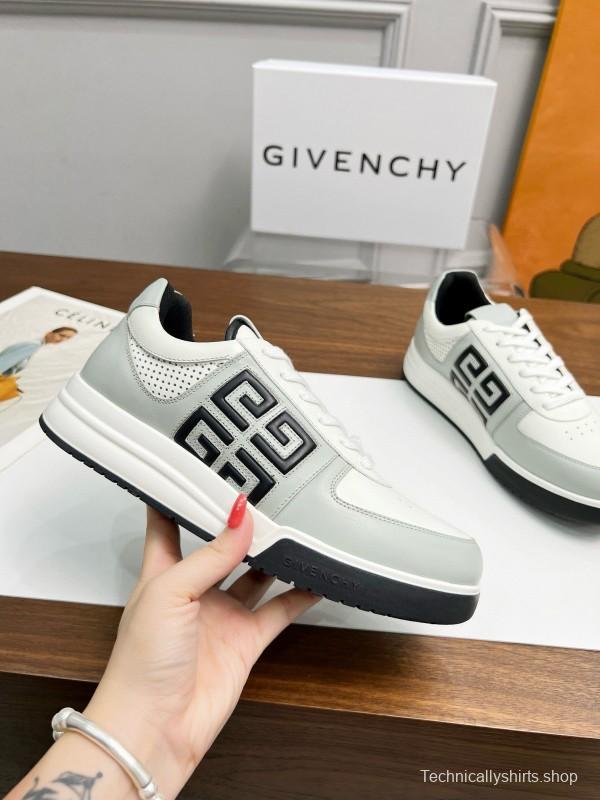 2024 Unisex Givenchy White Black Silk Calfskin Lacquered Low Top Sneakers MJ00380