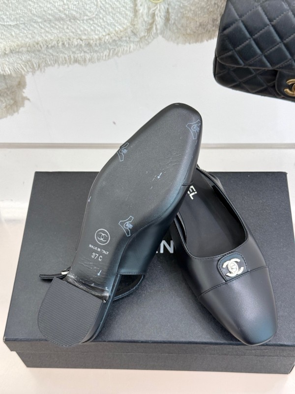 2025 Women Chanel Black Leather Slingback Flats