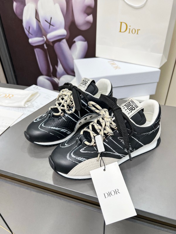 2025 Women Dior Black White Leather Sneakers Handwritten Logo KFY00290