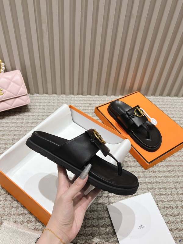 2025 Slippers Hermès Black Leather Slippers LY00270