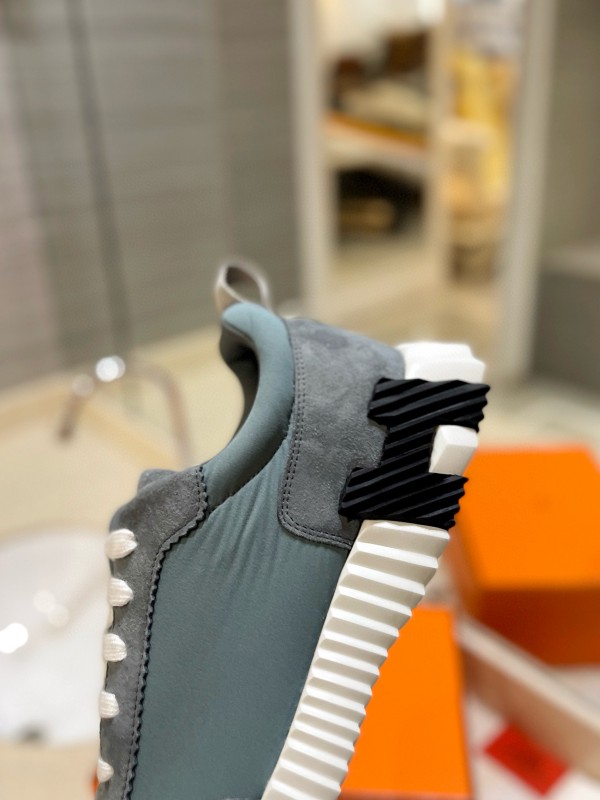 2024 Unisex Hermès Grey Imported Glossy Goat Suede Rain Cloth Sneakers MJ00320