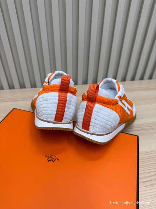 2025 Unisex Hermès White Orange Suede Mesh Sneakers KFY00300