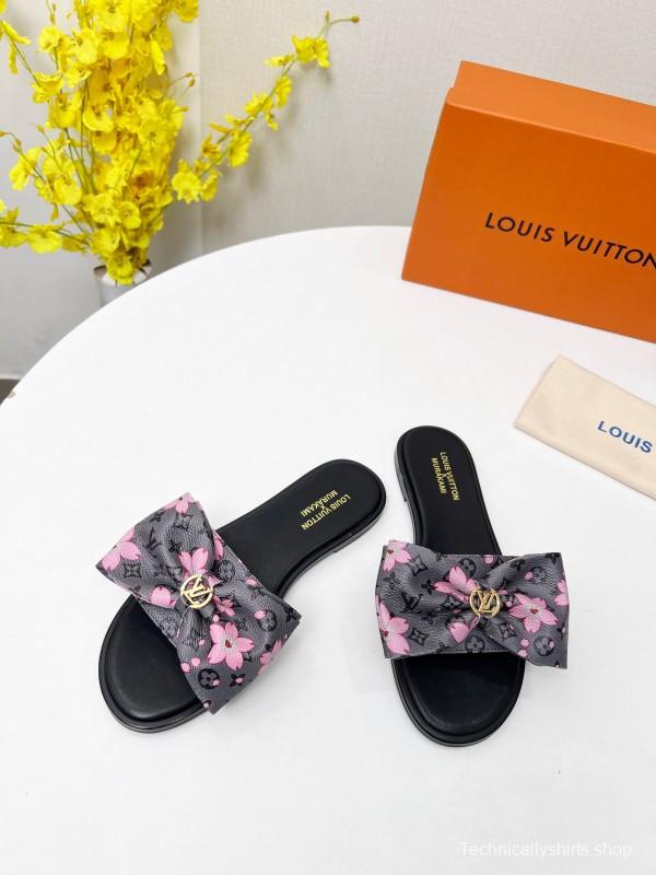 2025 Women Louis Vuitton Pink Black Leather Slippers LY00190