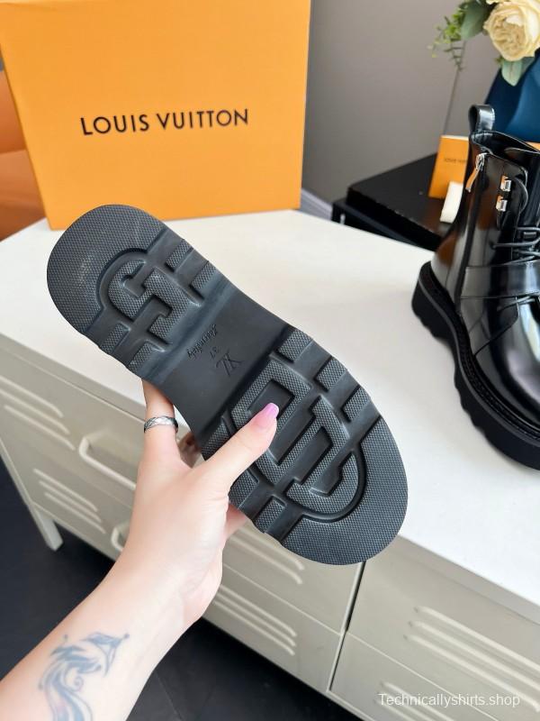 2024 Women Louis Vuitton Black Calfskin Leather Boots MJ00310