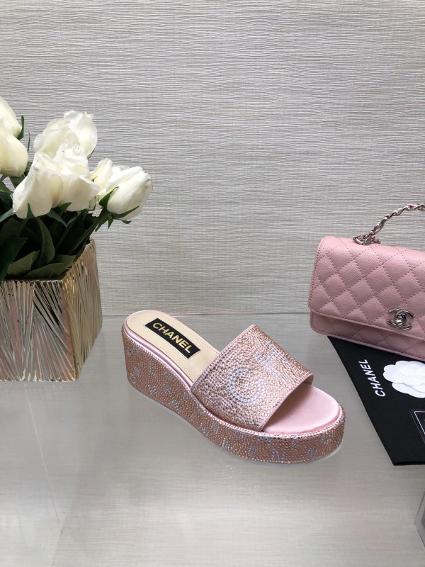2025 Slippers Chanel Pink Rhinestone Platform Slip-On LY00320