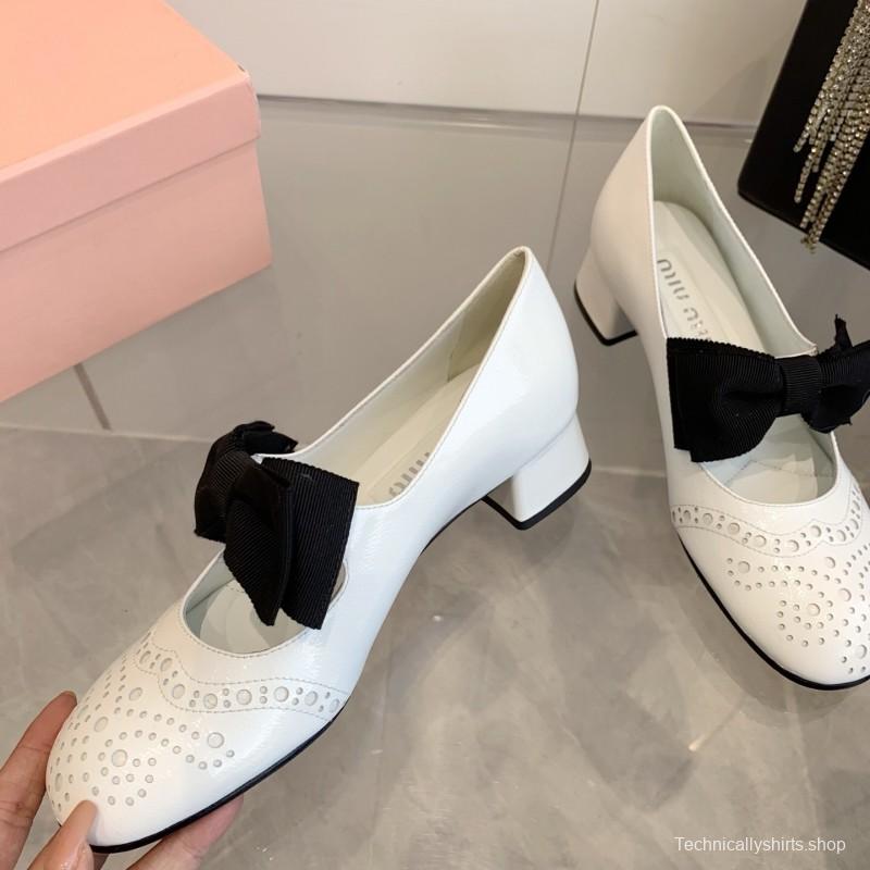 2025 Women Miu Miu White Leather Mary Jane Brogue Bow KFY00280