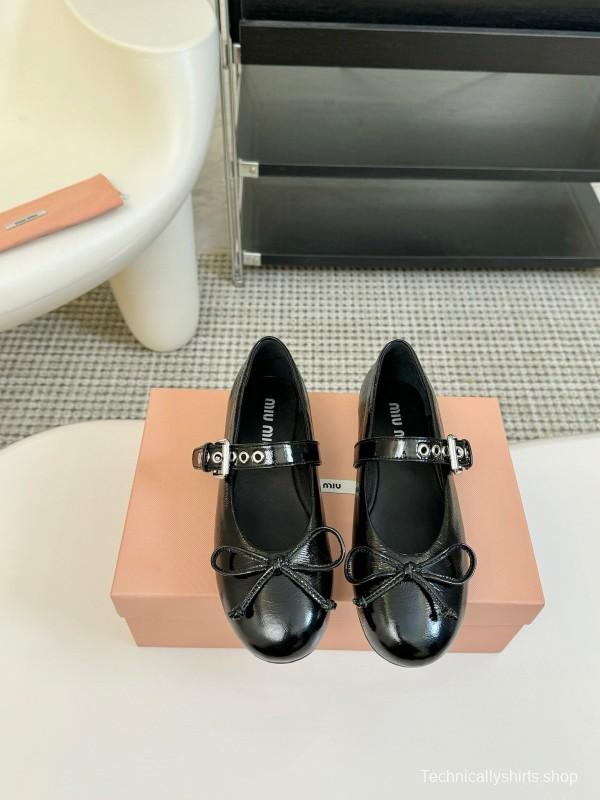 2025 Women Miu Miu Black Patent Leather Mary Jane Buckle KFY00300