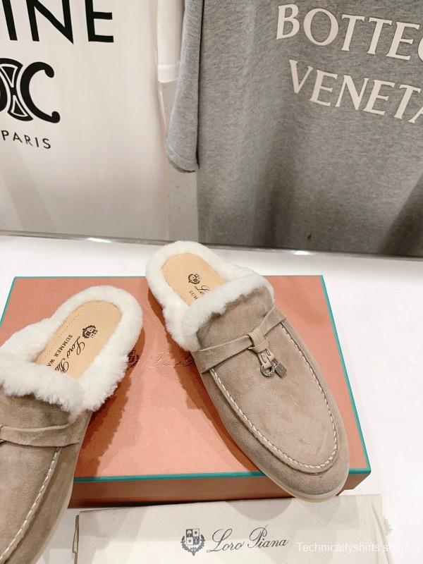 2024 Slippers LP Beige Suede Shearling
