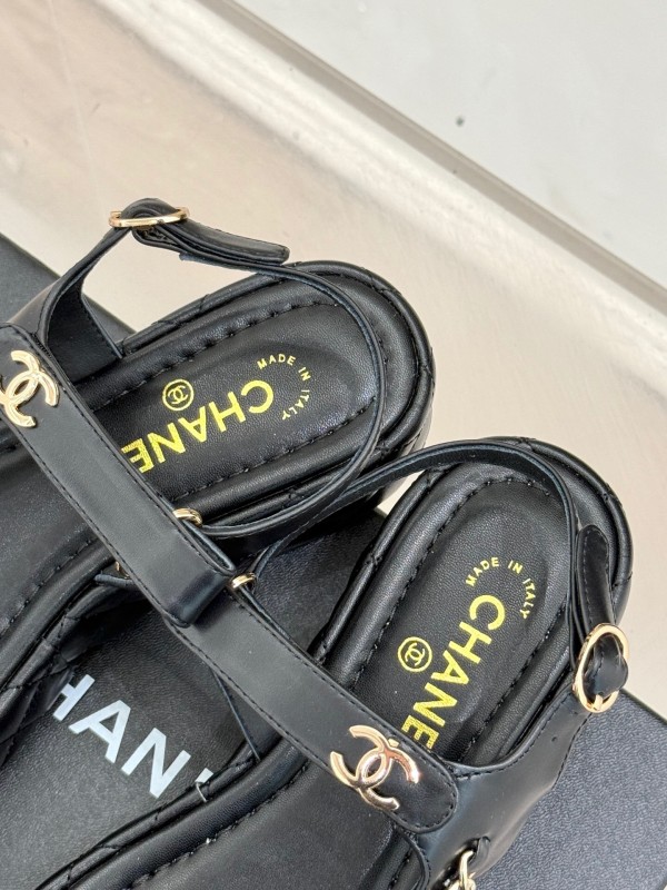 2025 Women Chanel Black Lambskin Platform Sandals Chain KFY00270