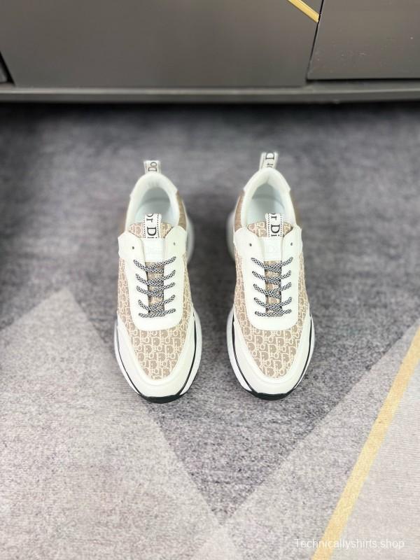 2024 Unisex Dior Beige White Fabric Leather Sneakers MJ00270