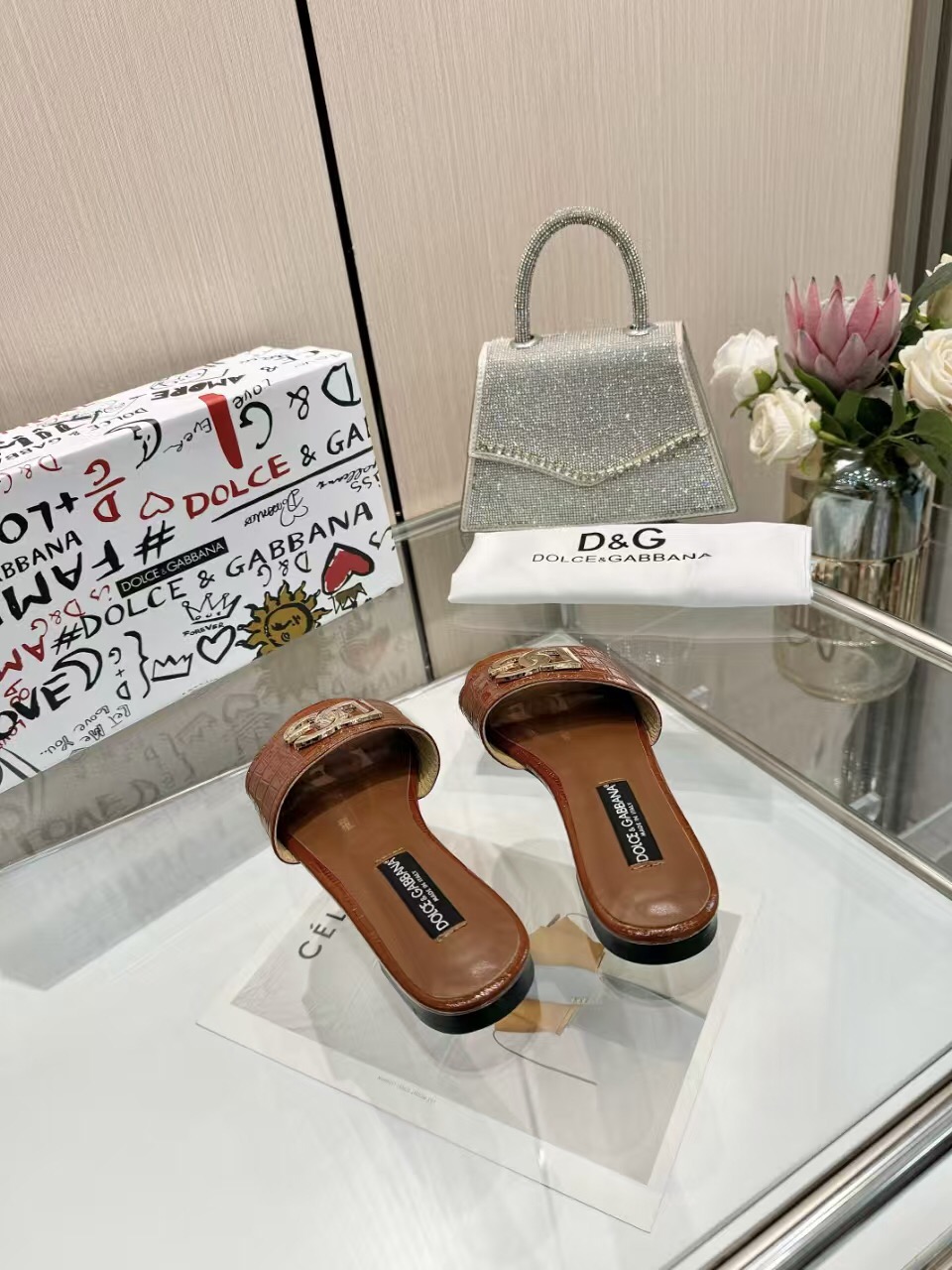 2025 Women Dolce & Gabbana Brown Leather Slippers LY00190