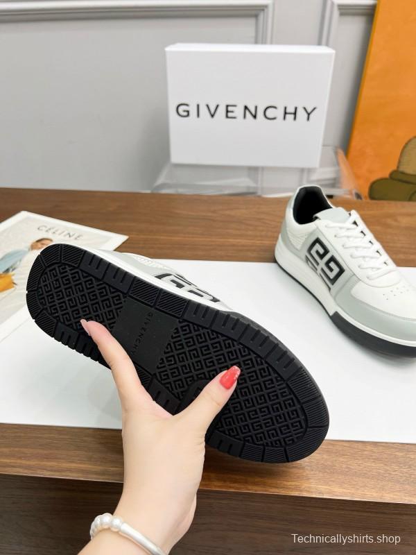 2024 Unisex Givenchy White Black Silk Calfskin Lacquered Low Top Sneakers MJ00380