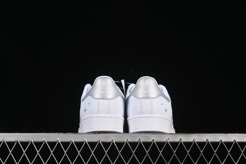 Adidas Superstar Classic Casual Sneakers - JQ8777
