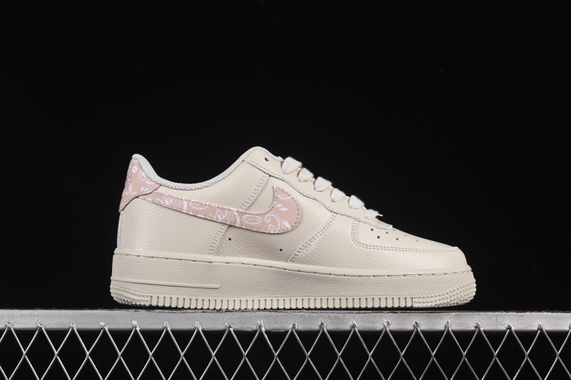 Nike Air Force 1 '07 Low Casual Sneakers with Full-Length Air Cushion - IH2051-072