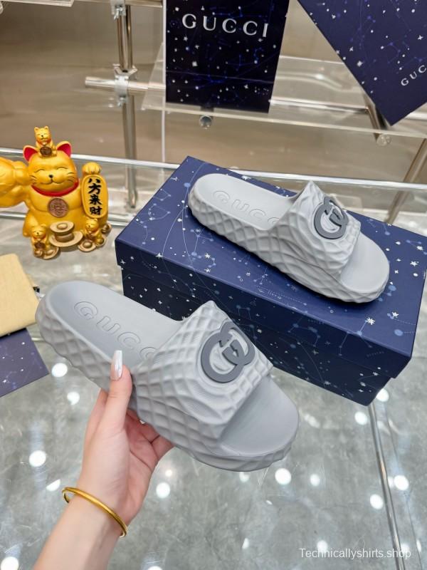 2025 Men Gucci Light Blue Rubber Slippers Interlocking G KFY00170