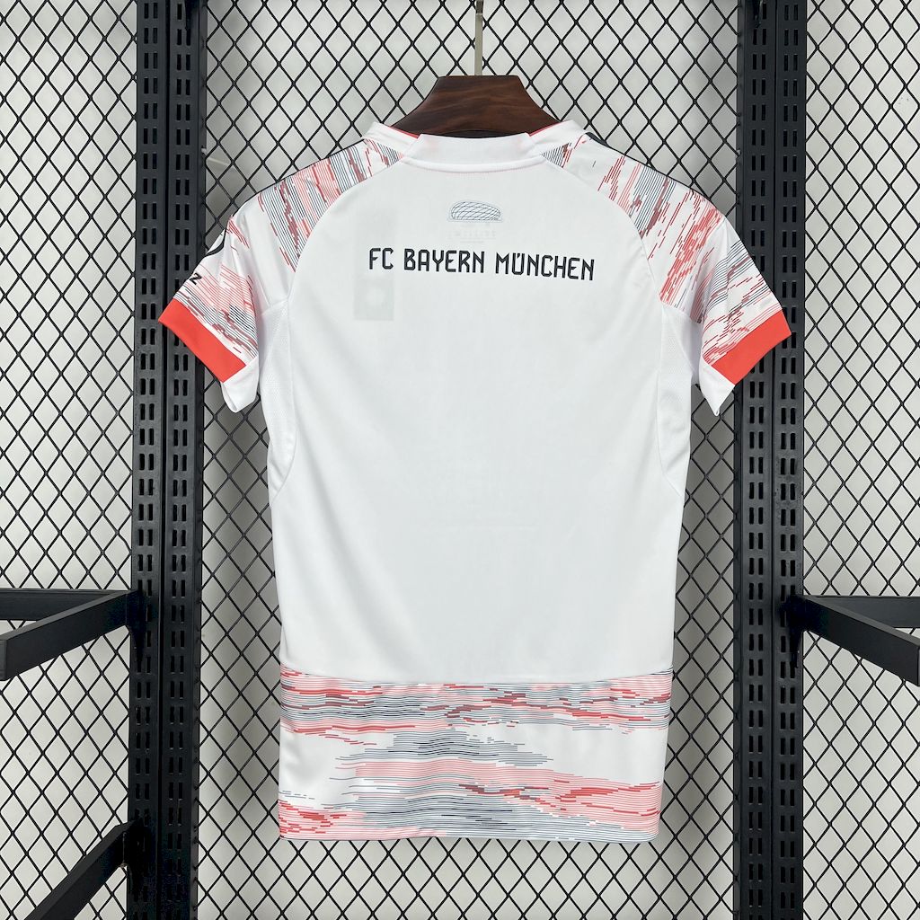2025/26 Bayern Munich Away Women Jersey