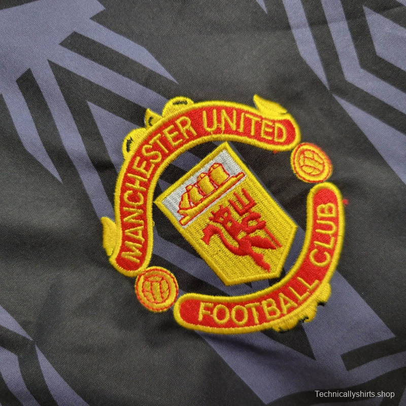 25/26 Manchester United Jacket Retro Black Pattern Windbreaker