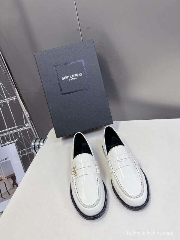 Saint Laurent Classic Loafer Flats - KFY00350