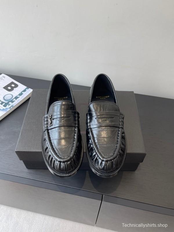 Saint Laurent Classic Loafer Flats - KFY00350