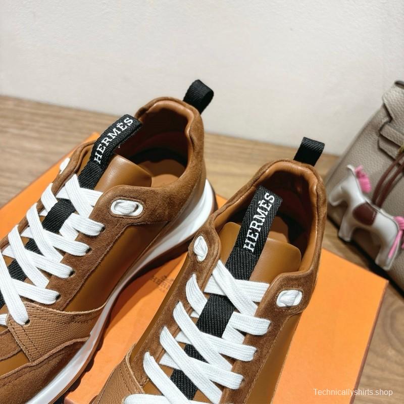 H Boots Classic Chelsea Boots with British Color Block Design - AS00410