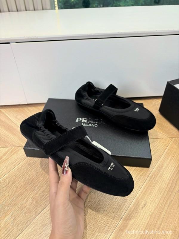 Prada Metal Toe Thin Sole Training Shoes Casual Shoes - LY00260