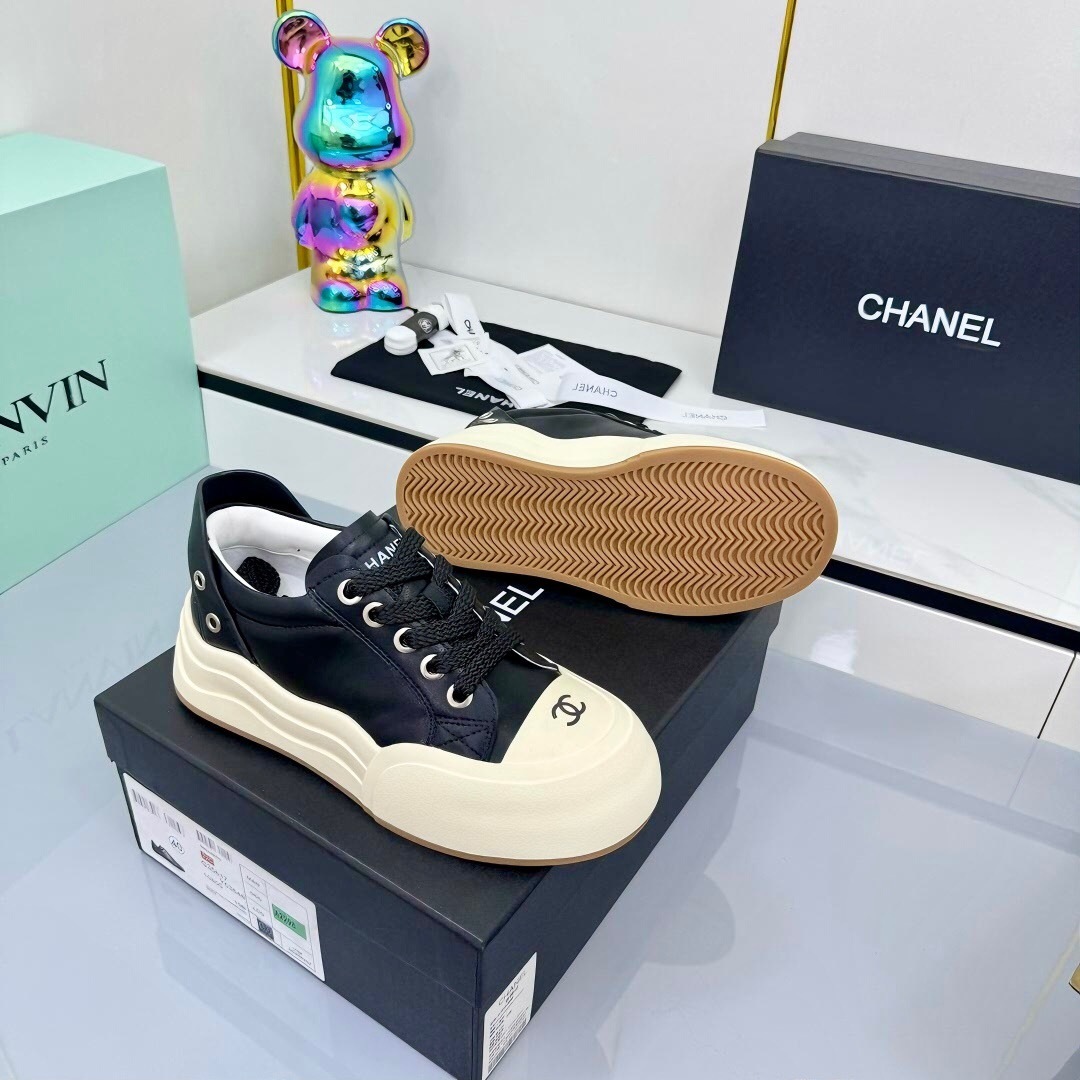 Chanel 2025 SS Loafers Panda Shoes Original Calfskin Casual Sneakers - LY00320