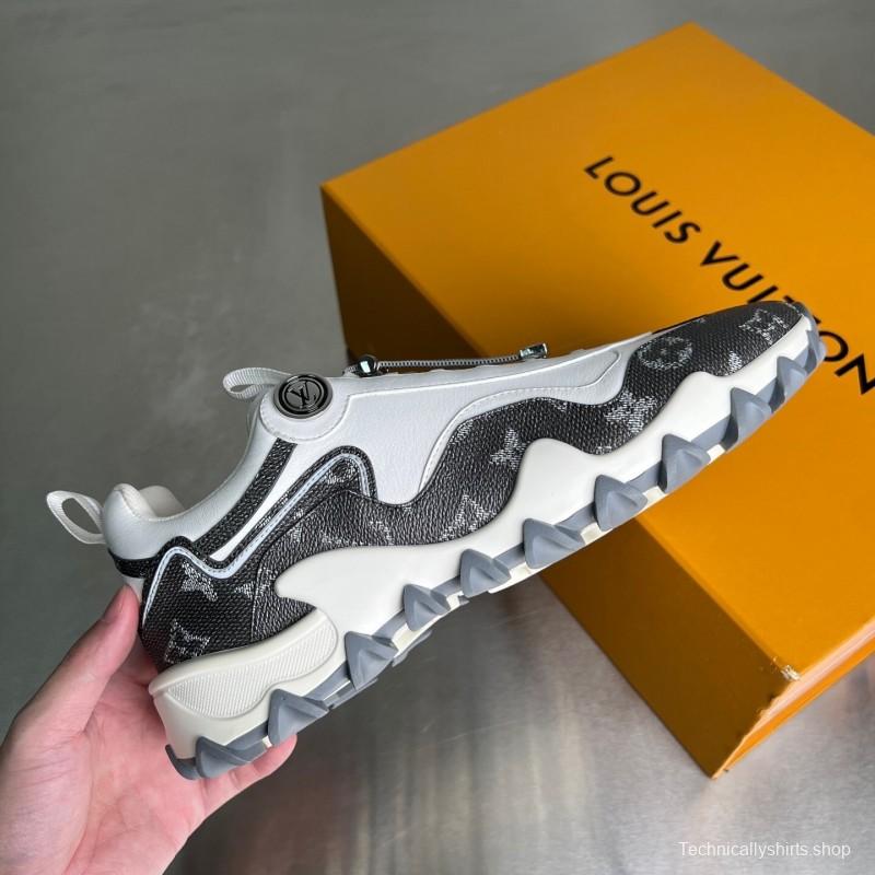 LV RUSH Calfskin Metal LV Circle Accessory Slip-Resistant Low-Top Casual Lifestyle Shoes - YC