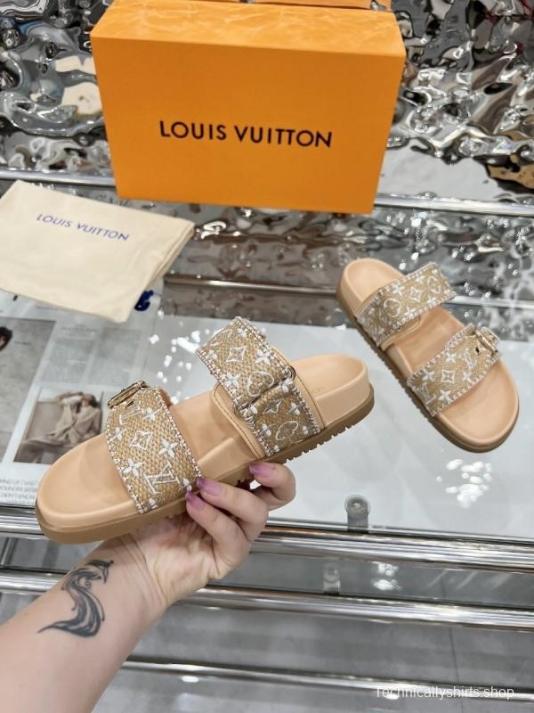 Louis Vuitton 2025 Spring/Summer New Slippers with Embroidered Design and 4cm Platform - LY00250