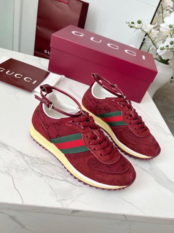 Gucci Women's Casual Shoes with GG Supreme Print and Metal Horsebit Detail - AS00330